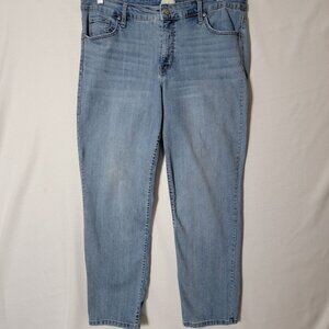 Wonderly Jeans Womens Sz14R Mid Rise Straight Leg Cotton Blend Light Blue Wash